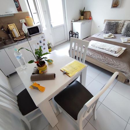 Apartments Zeljka-Dobrota Kotor Bagian luar foto