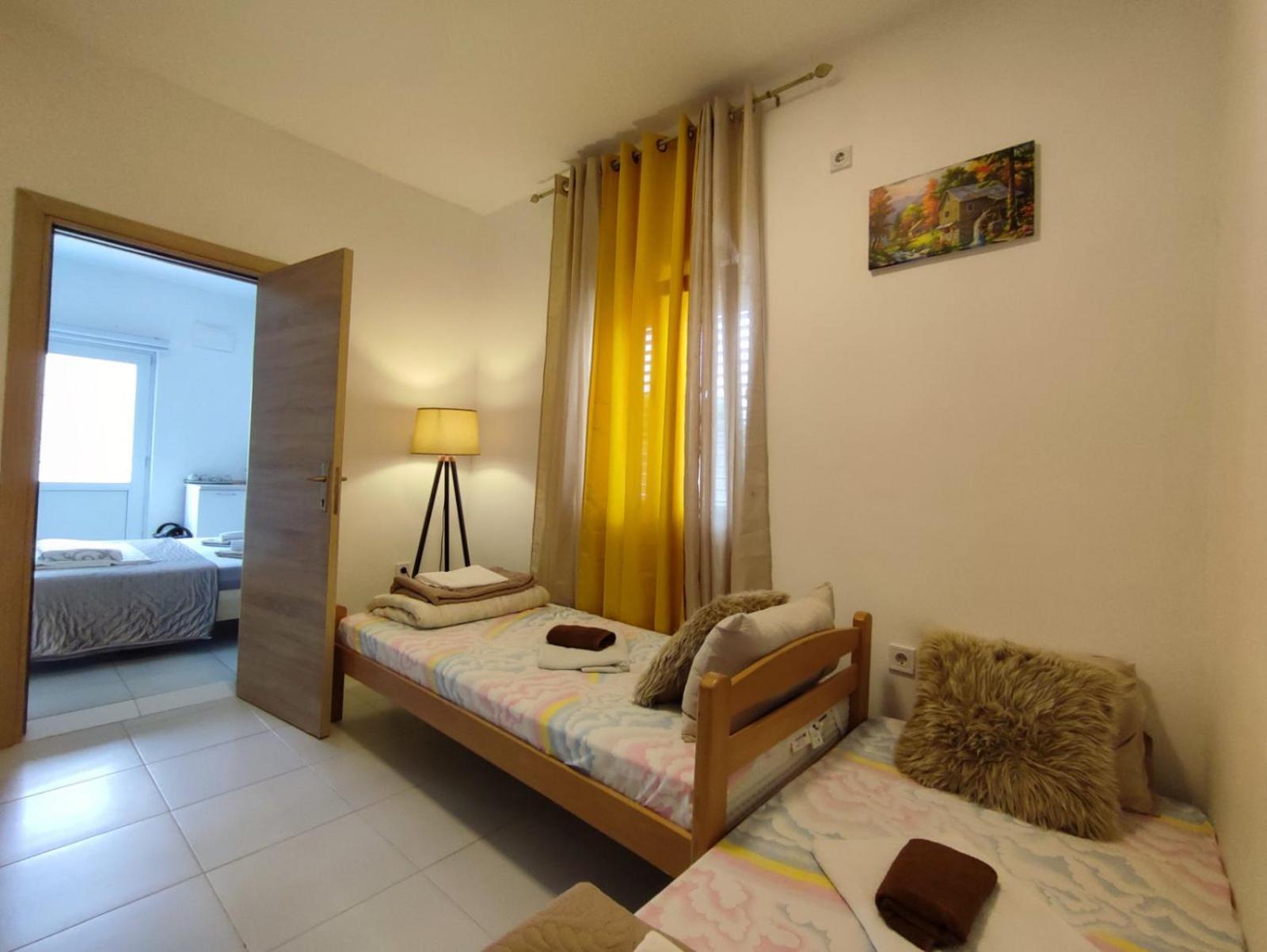 Apartments Zeljka-Dobrota Kotor Bagian luar foto